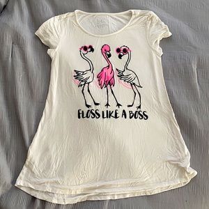 4 shirt - preteen girls    Used.